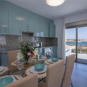 Apartment Poris 5 Beachfront By Holidays, Corralejo
